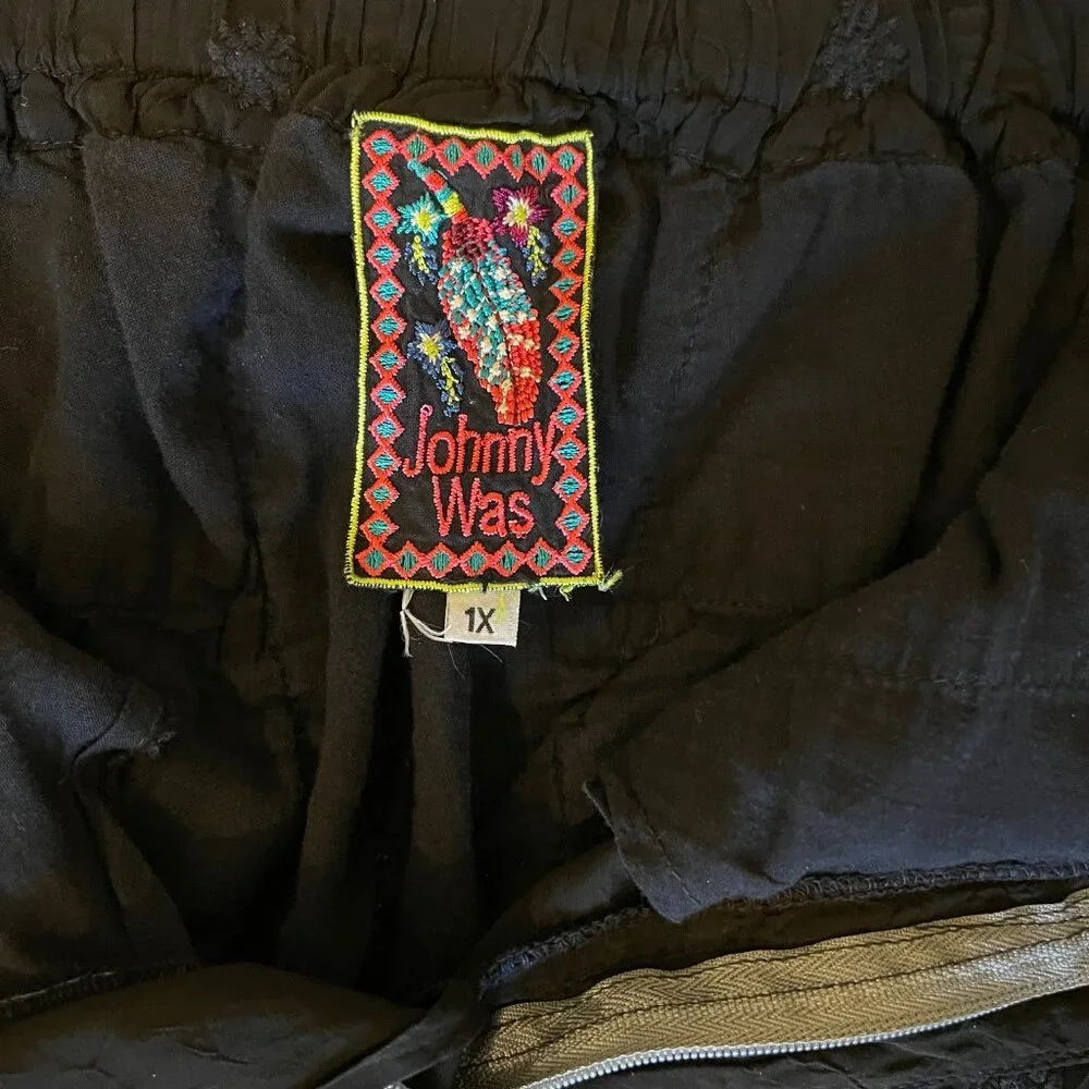 Johnny Was Eyelet Slacks - Picture 3 of 6